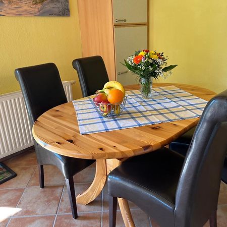 Ferienwohnung "Seemoewe" Born Kültér fotó